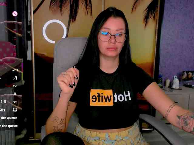 goldenwitchx webcam