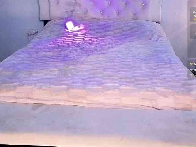 lauralei01 webcam