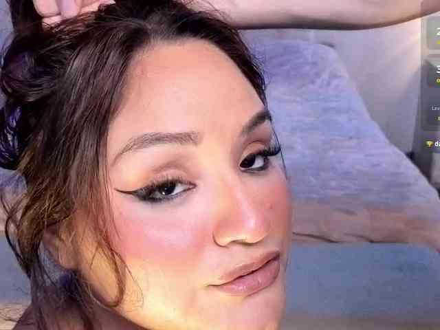 lauralei01 webcam