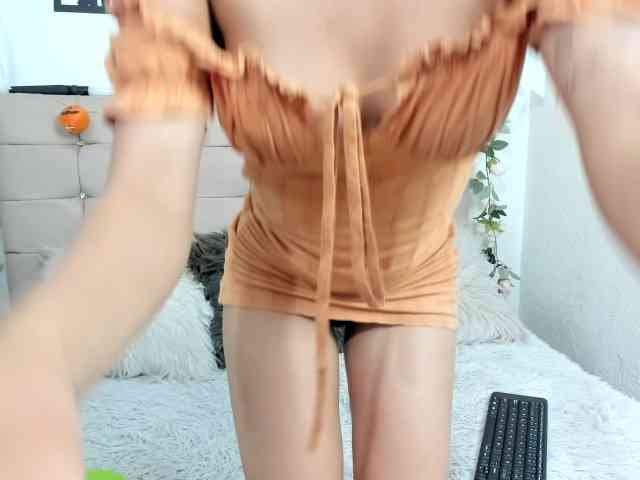 amy-lennox webcam