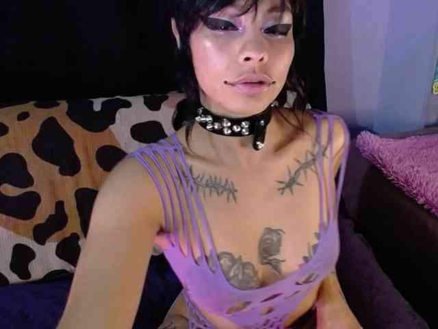 Rebeca-Connor webcam