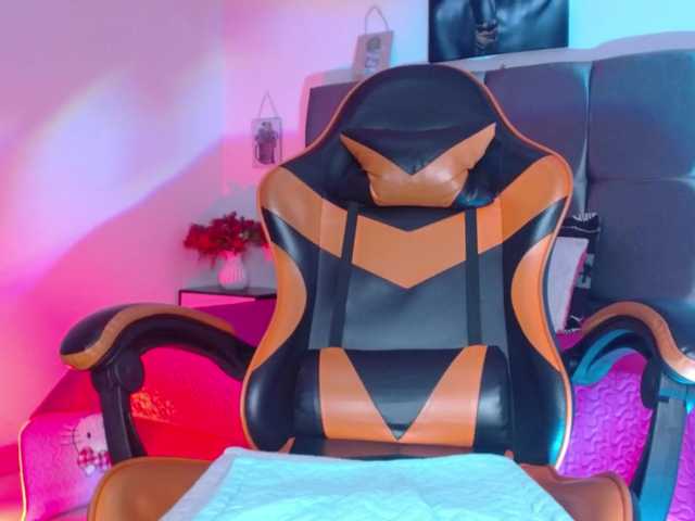 Samara-wish's BongaCams show and profile