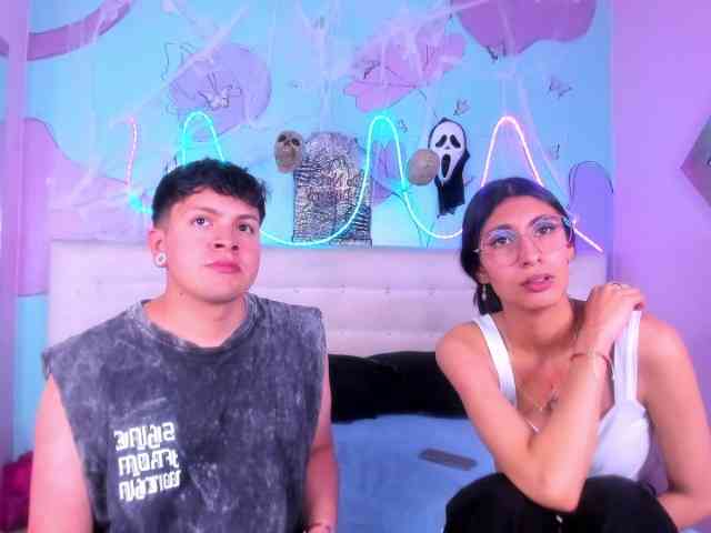 Ethan-N-Abby webcam