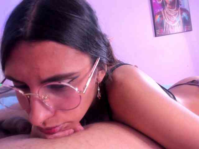 Ethan-N-Abby webcam