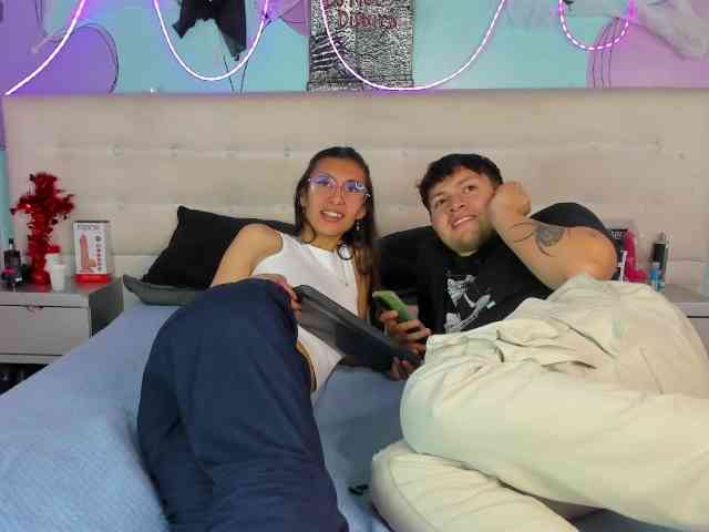 Ethan-N-Abby webcam