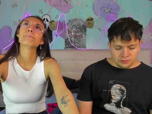 Ethan-N-Abby webcam