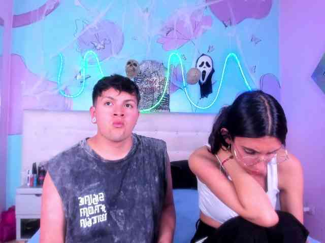 Ethan-N-Abby webcam