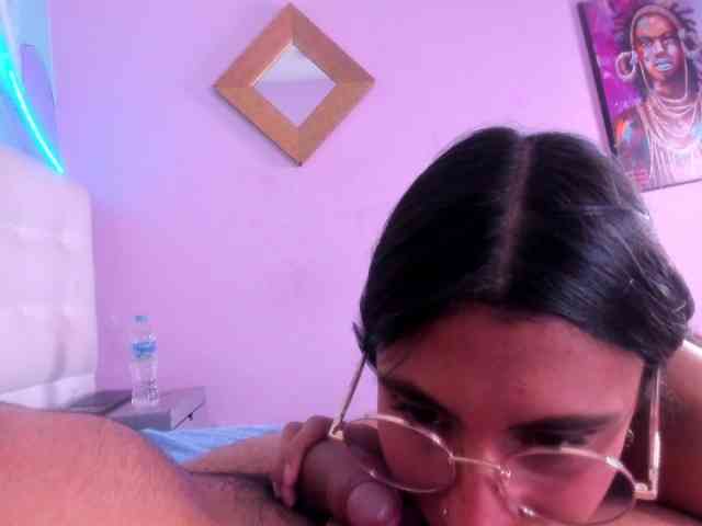 Ethan-N-Abby webcam