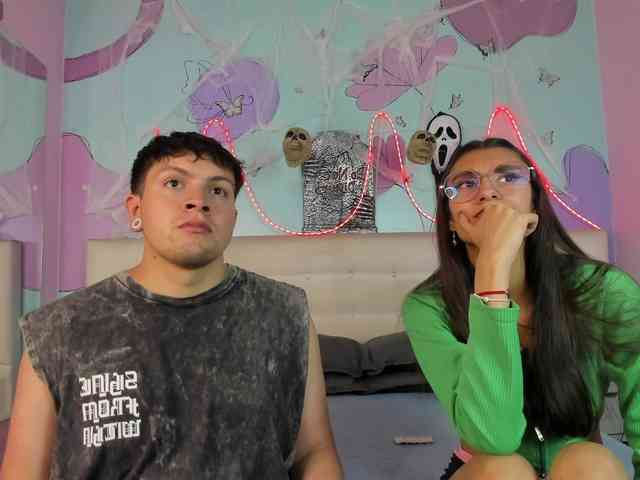 Ethan-N-Abby webcam
