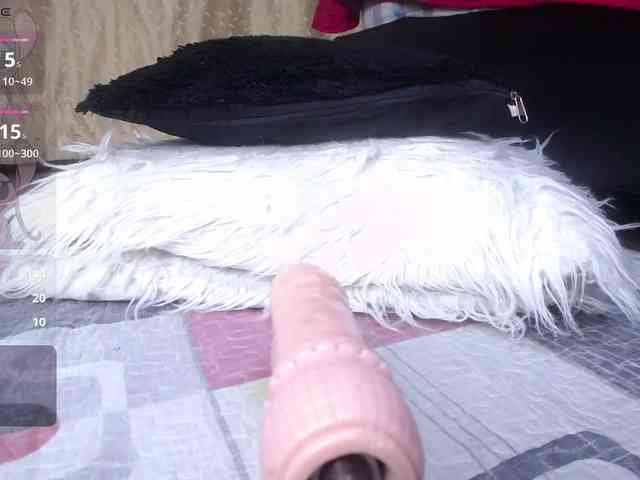 anniescott- webcam