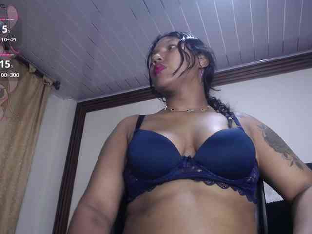anniescott- webcam