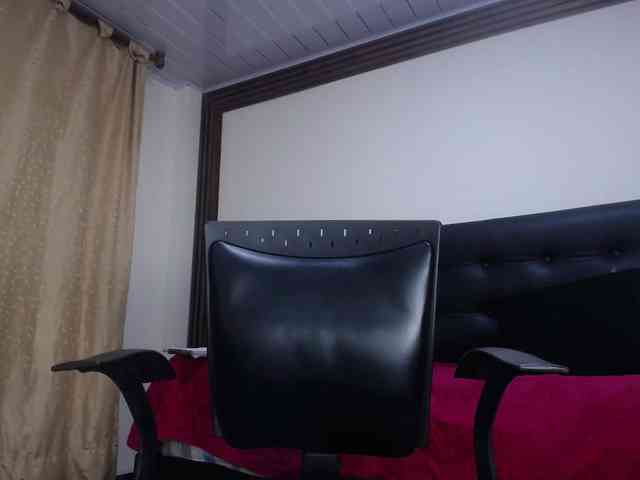anniescott- webcam