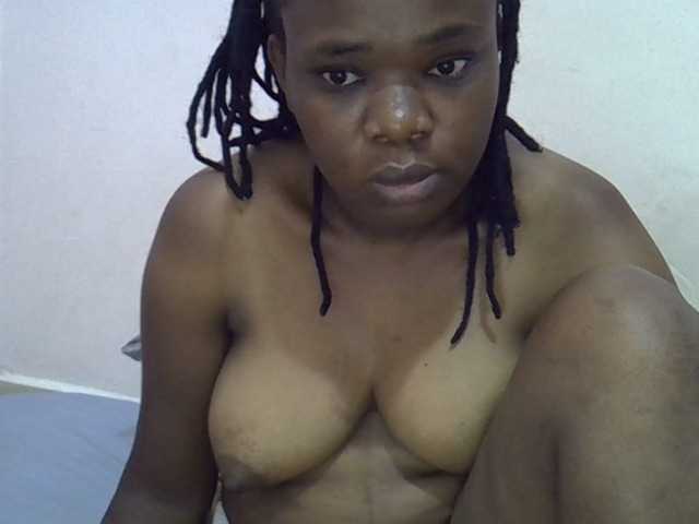 Ebonybootygirl's BongaCams show and profile