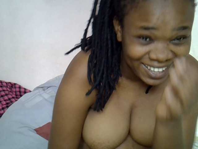 Ebonybootygirl's BongaCams show and profile