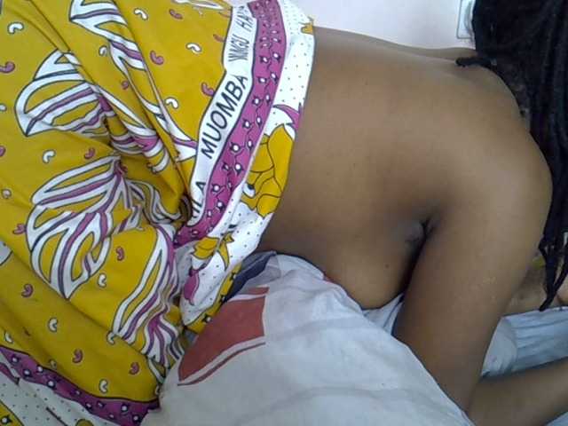 Ebonybootygirl's BongaCams show and profile
