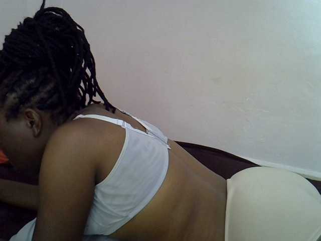Ebonybootygirl's BongaCams show and profile