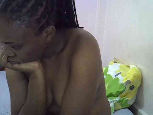 Ebonybootygirl webcam