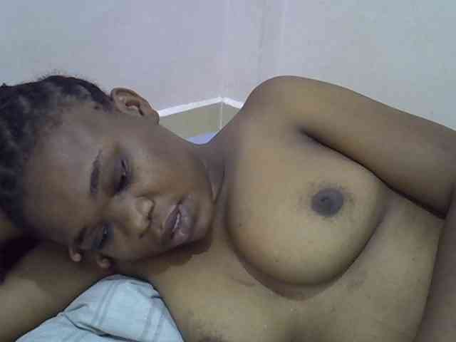 Ebonybootygirl webcam