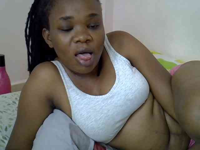 Ebonybootygirl webcam