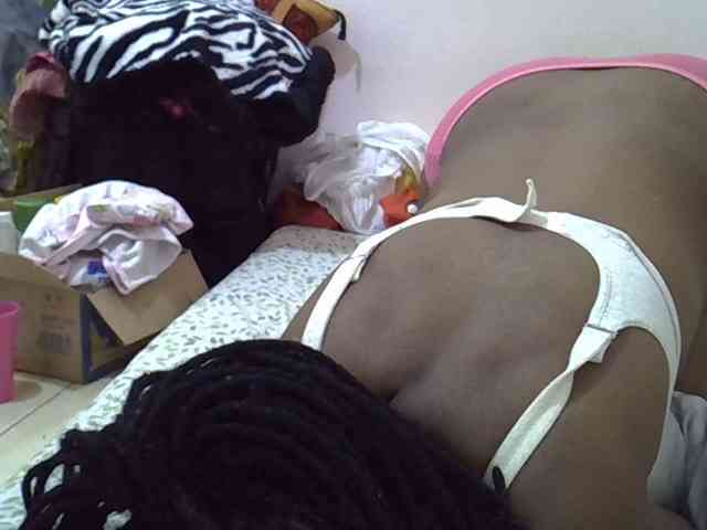 Ebonybootygirl webcam