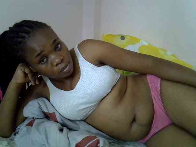 Ebonybootygirl webcam