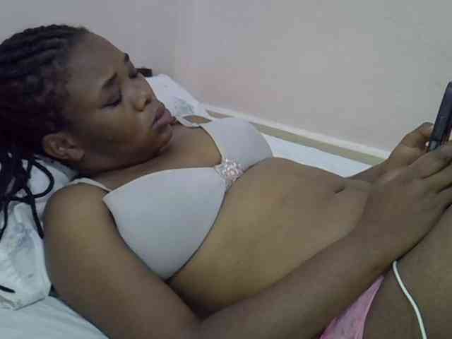 Ebonybootygirl webcam