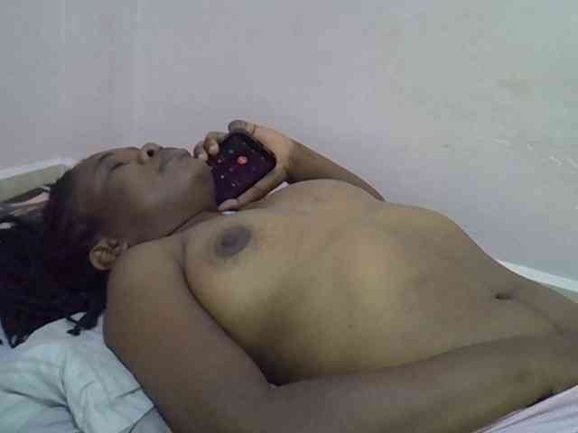 Ebonybootygirl webcam