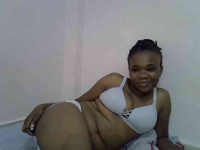 Ebonybootygirl webcam