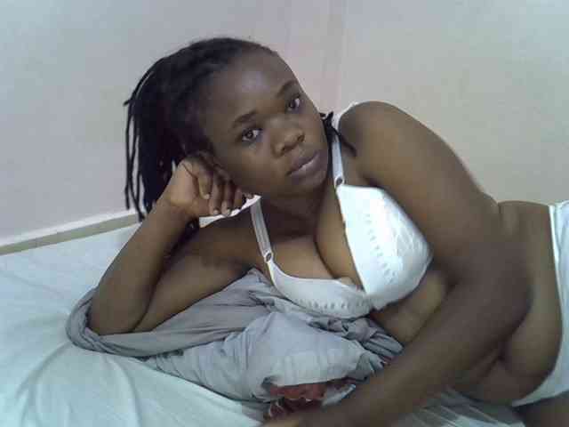 Ebonybootygirl webcam