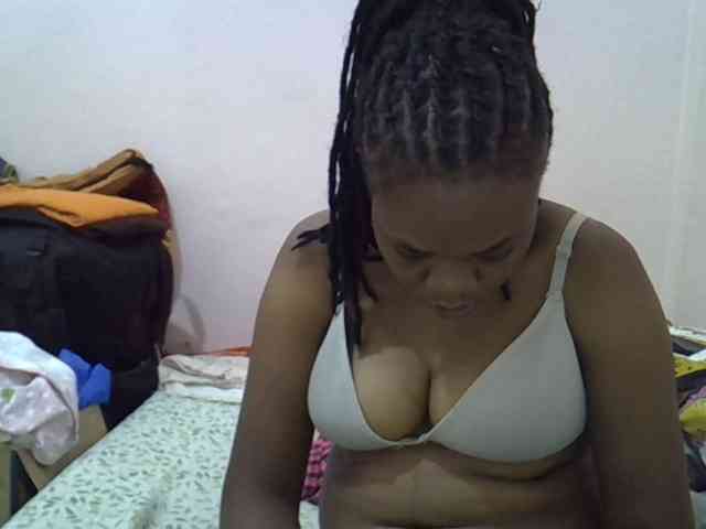 Ebonybootygirl webcam