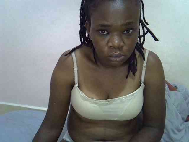 Ebonybootygirl webcam