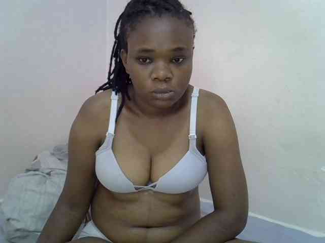 Ebonybootygirl webcam