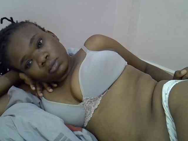 Ebonybootygirl webcam