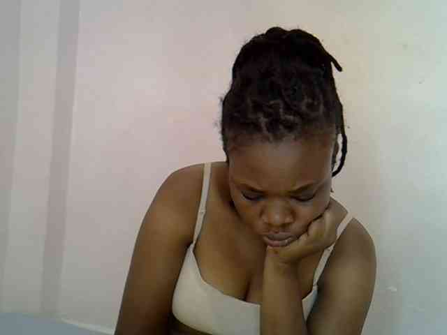 Ebonybootygirl webcam