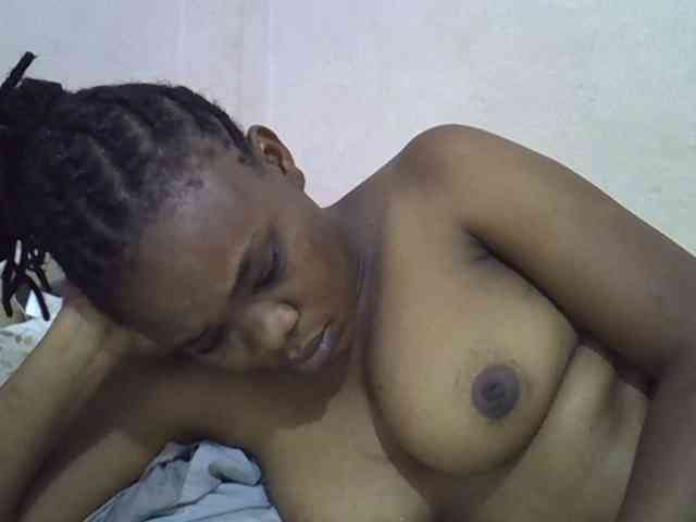 Ebonybootygirl webcam