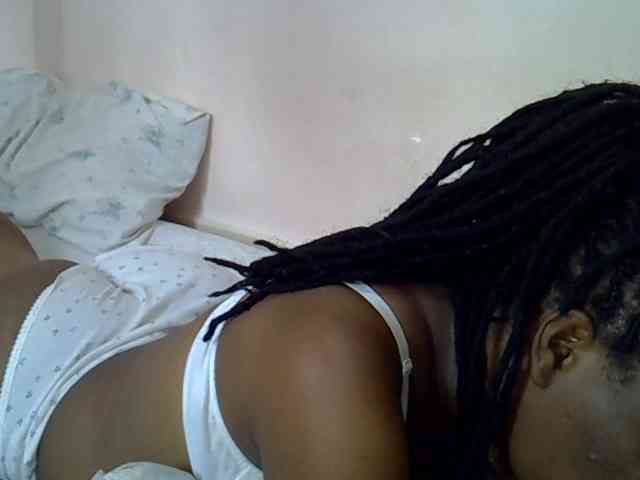 Ebonybootygirl webcam