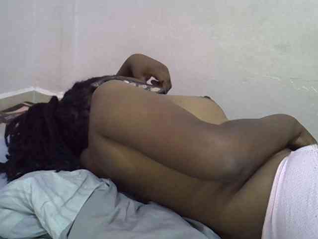 Ebonybootygirl webcam