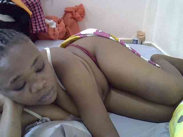 Ebonybootygirl webcam