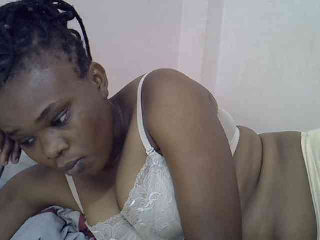 Ebonybootygirl webcam