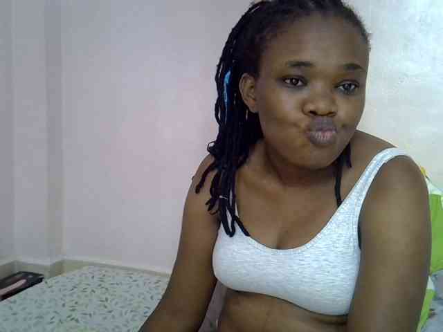 Ebonybootygirl webcam