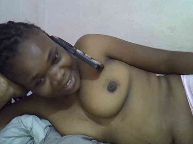 Ebonybootygirl webcam