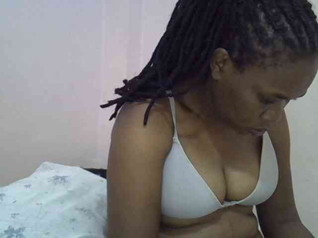 Ebonybootygirl webcam