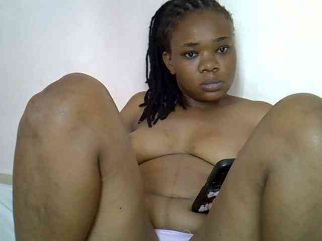 Ebonybootygirl webcam