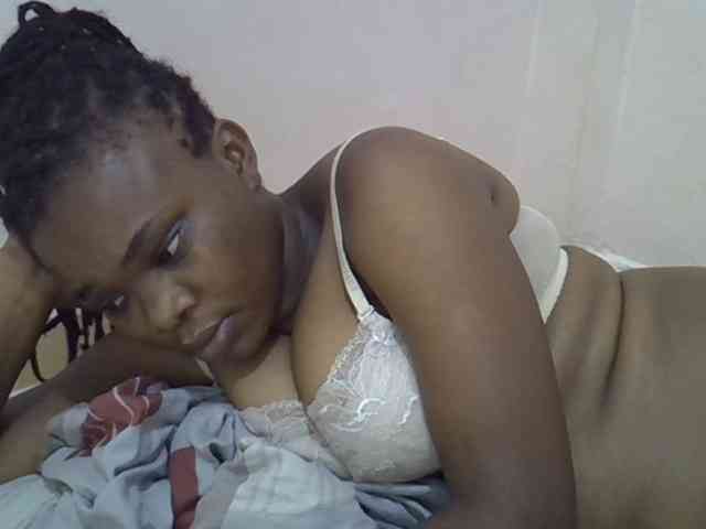 Ebonybootygirl webcam