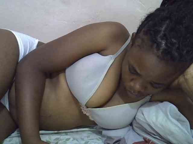 Ebonybootygirl webcam