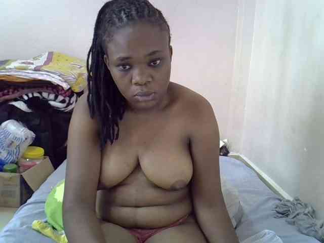 Ebonybootygirl webcam