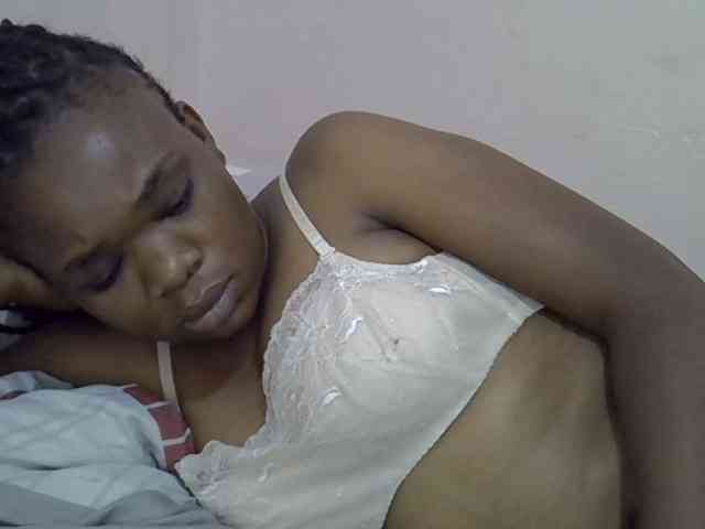 Ebonybootygirl webcam