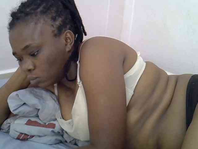 Ebonybootygirl webcam