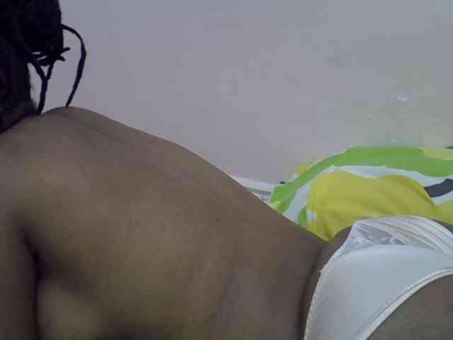 Ebonybootygirl webcam