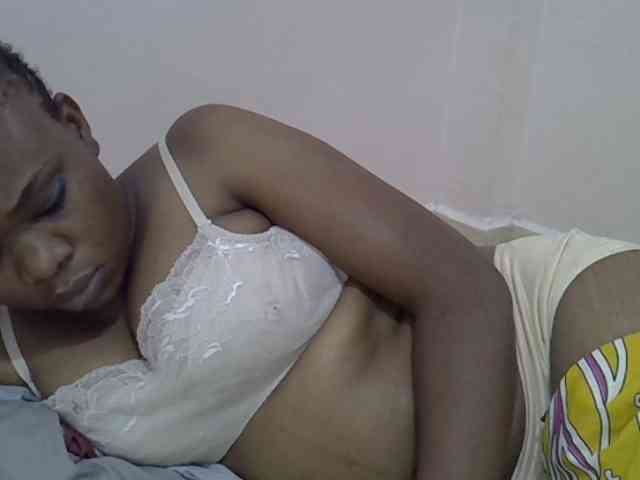 Ebonybootygirl webcam